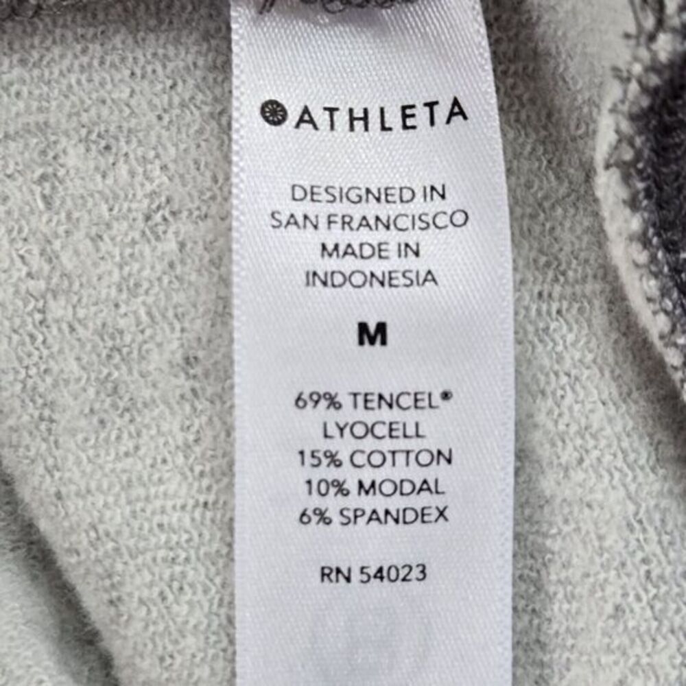 ATHLETA Balance Pullover Sweatshirt Size Medium Camo Lux Dark Gray Top Women's - Picture 7 of 7